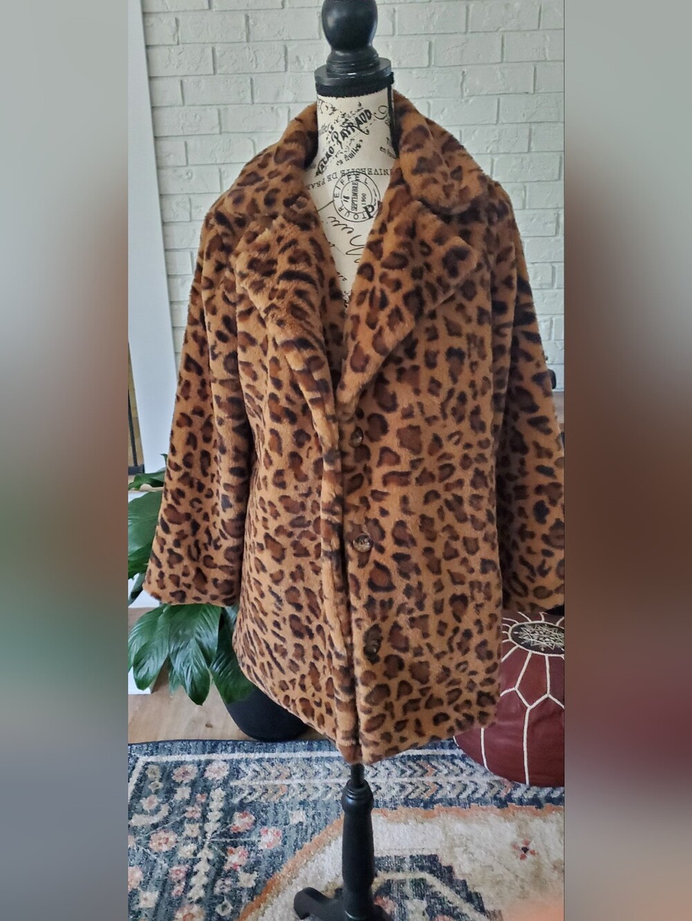 SHEIN Brown Leopard Print Faux Fur Teddy Jacket